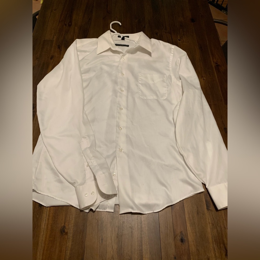 Men’s long sleeve dress shirt